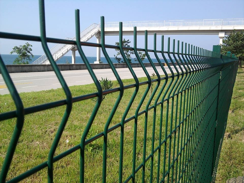Ankara Tel Çit-0 533 314 77 94-Şahin Tel Örgü - Ankara Tel Örgü-Dikenli Tel-Jiletli Tel-Pvc Tel-Galvanizli Tel-Kafes Tel Örgü-Duvar Üstü Tel Çit-Betonarme Çit Direkleri